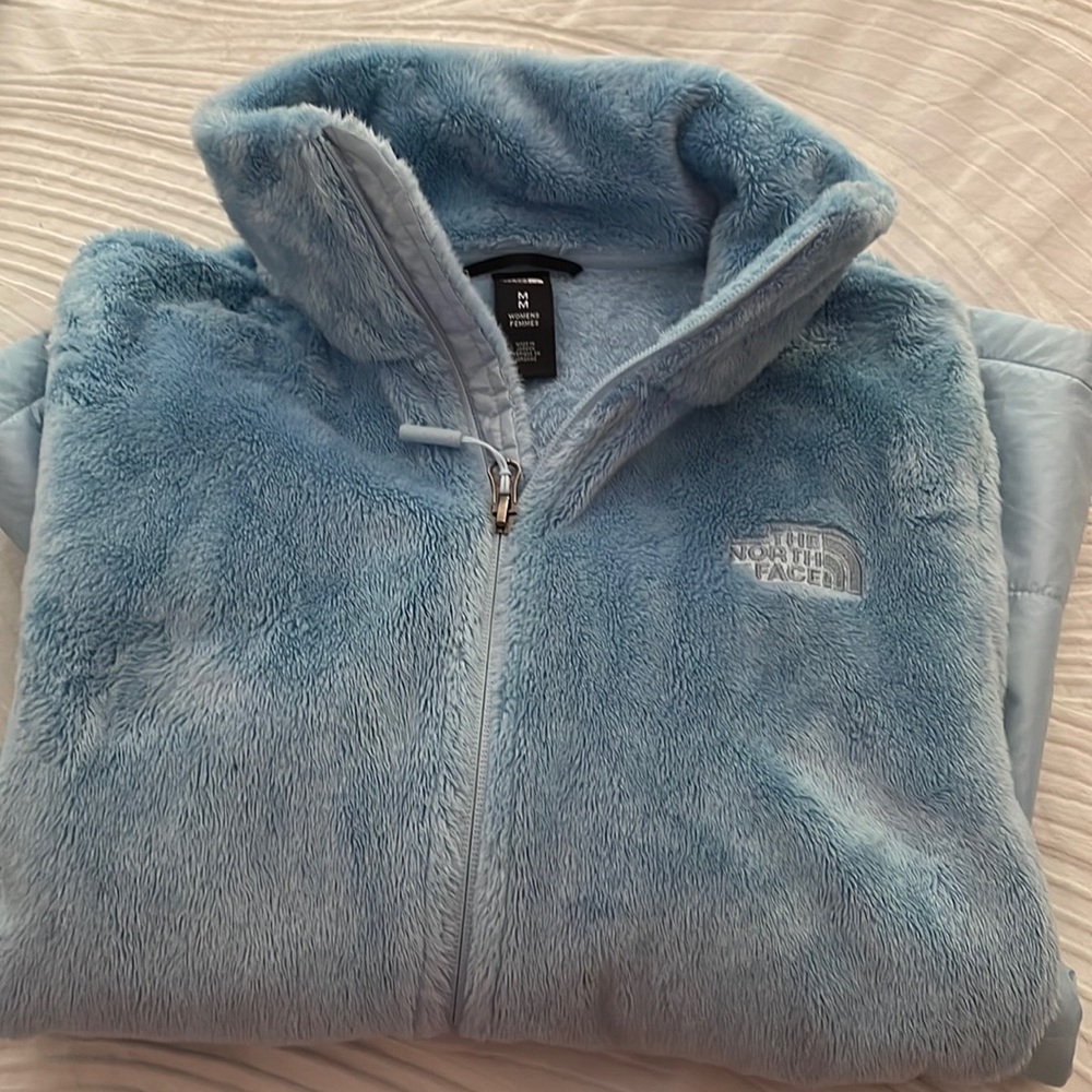 Worn twice north face baby blue jacket size m